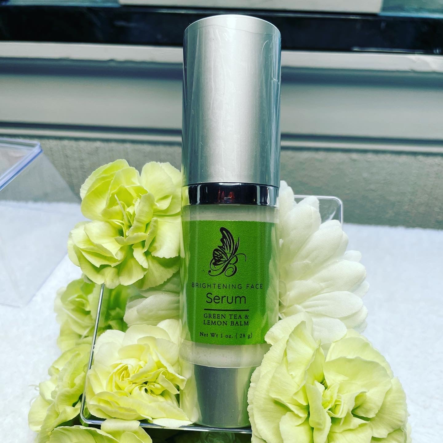 BRIGHTENING FACE SERUM